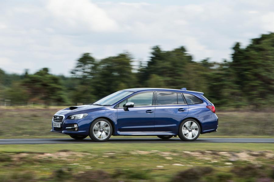  Subaru Levorg 2015 года  (UK) (фото 2 из 31)